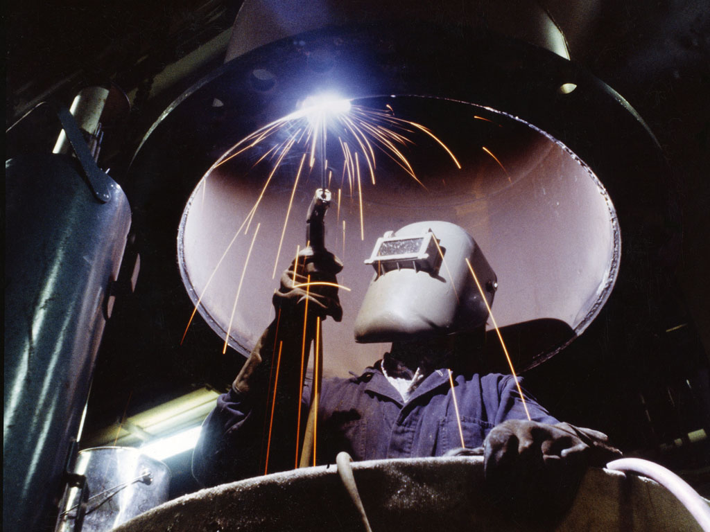 Welding and welder services in Montreal, Laval, and Kirkland, Dollard, Pierrefonds, Saint-Leonard, Anjou, Montreal Est, Montreal Ouest, etc / Soudure Laval